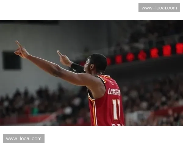 迪亚洛31分10篮板高效表现 山西外援内线冲击力持续输出