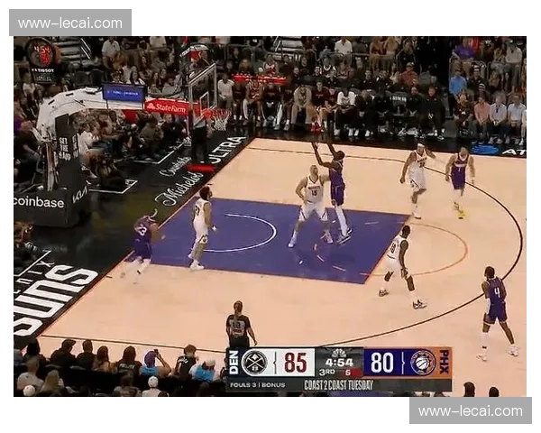 太阳新秀马卢阿奇18+14+7前场板 篮板率28.7%显内线潜力